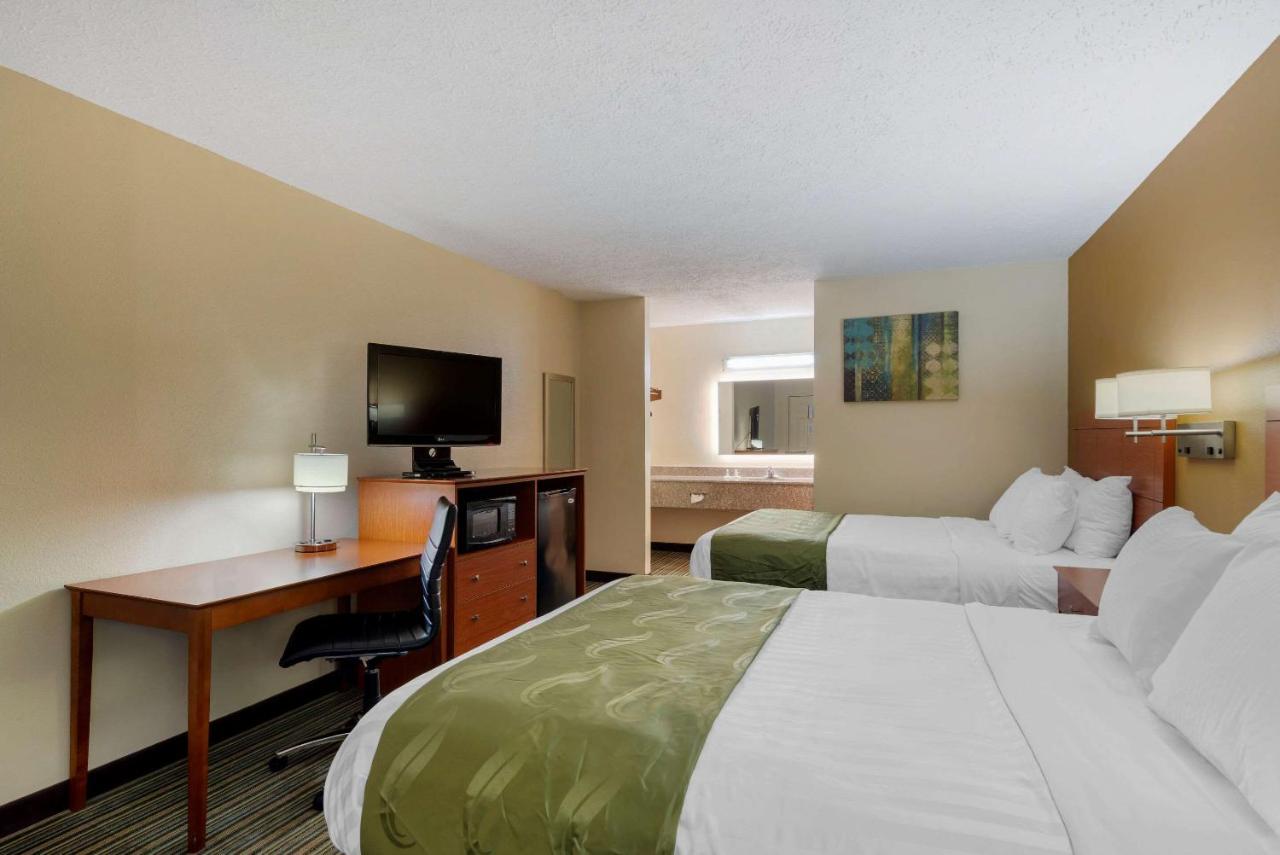 Quality Inn Ashburn Bagian luar foto