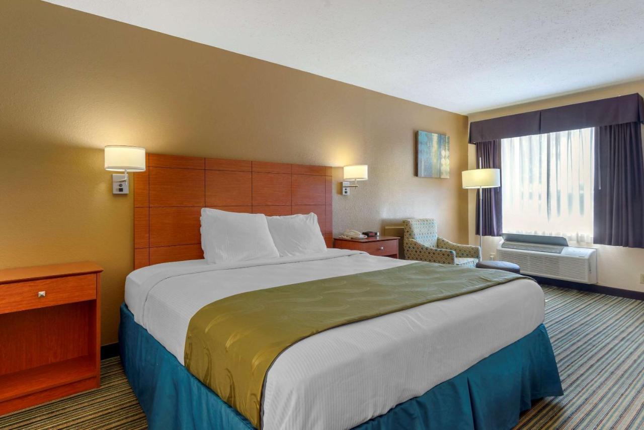 Quality Inn Ashburn Bagian luar foto