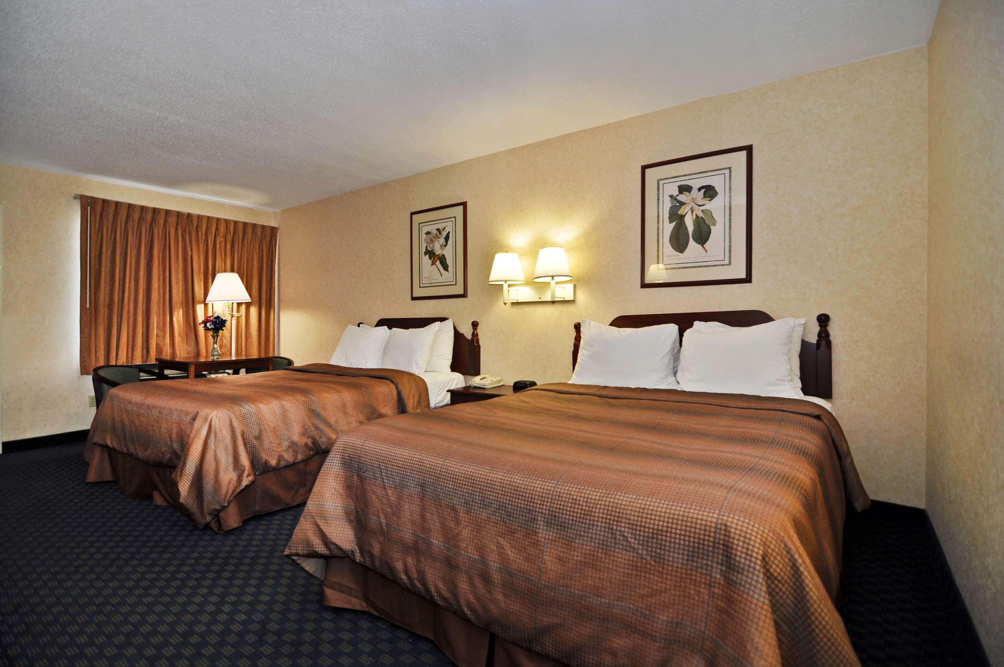 Quality Inn Ashburn Bagian luar foto