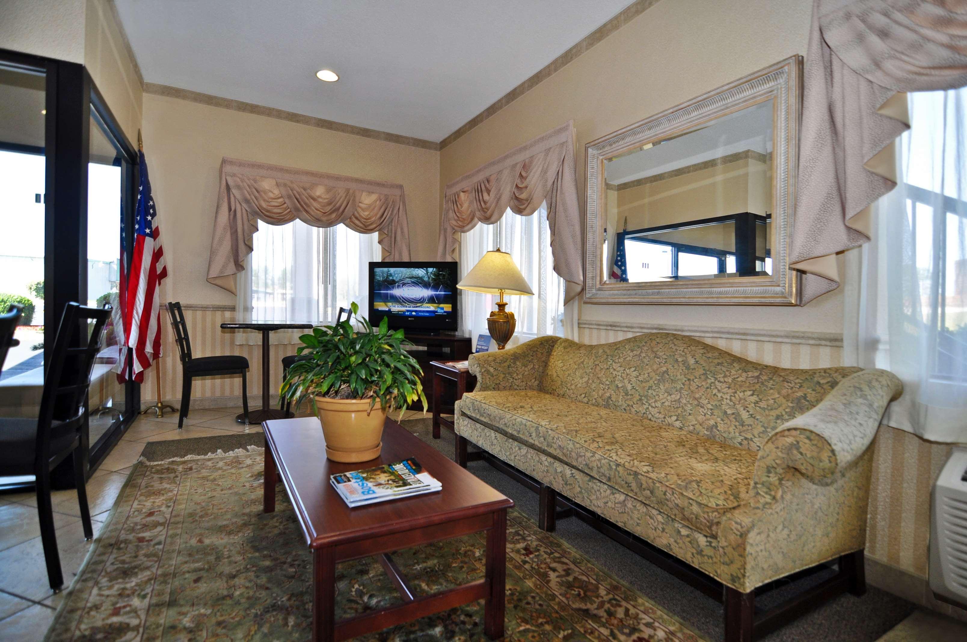 Quality Inn Ashburn Bagian luar foto