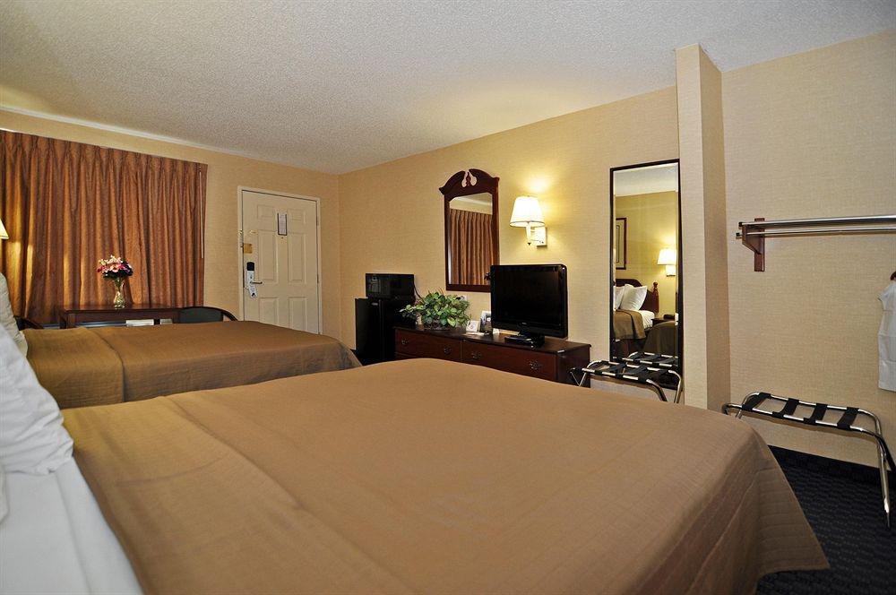 Quality Inn Ashburn Ruang foto